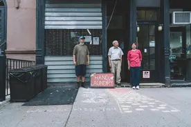 被歧视的华人，连一间洗衣店都撑不住了图片