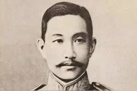 大喜之日，蔡锷新娘反悔，新娘妹妹顶替出嫁图片