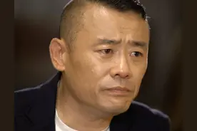 周立波毁灭史：从“凤凰一哥”到“人人喊打”，他做了哪些荒唐事图片