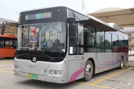 上新啦！常德多条公交线路换新车图片