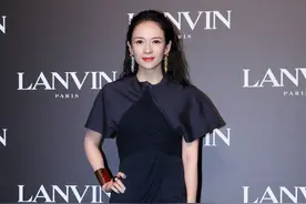 章子怡产后复出气场依旧，二胎后极速消瘦，发际线法令纹凸显老态图片