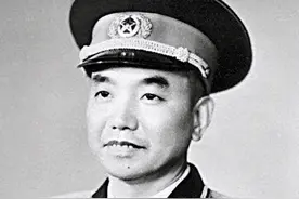 上将萧克：他的这些成就，随便拿出来一个，都够自豪一辈子图片