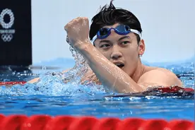 气哭日本队！唐茜靖自由操三用抗日神曲，中国女子橄榄球29-0吊打图片