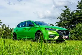 名爵6硬生生做成了一台改装车「快车体验319」图片
