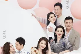 妻子团合体泡温泉对比惨烈！刘涛黑十个度，被蒋勤勤、秦海璐赶超图片