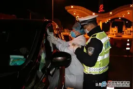兰溪交警：打造“红绿灯”党建品牌矩阵“红心护畅”护航百姓平安图片
