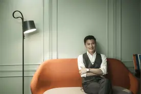 动不动就用资源压人的谢霆锋，他向学员吹过的“牛”后来实现了没图片