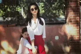 黄磊孙莉为女儿庆生，15岁多多清冷温婉似赵丽颖，生日举动获赞图片