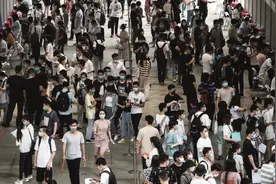 前有5378万失业大军，后有874万应届生，疫后“饭碗危机”如何破局？图片