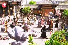 号称隋唐四绝之首的罗松竟然不堪一击，在宇文成都面前过不上2招视频封面