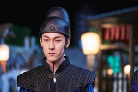 主演和领衔主演有什么不一样呢？视频封面