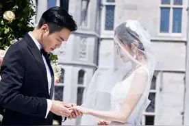 张若昀当爸后既霸道总裁式护女儿，又温柔奶爸式宠女儿，令人羡慕图片