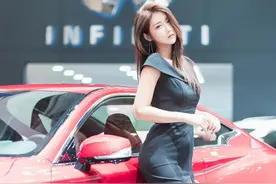 韩国车模柳多妍，黄金比例身材，离不开健身，分享3个健身动作图片