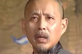 陈道明版和焦晃版“康熙”皇帝放在一起，差别就出来了图片
