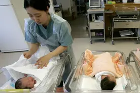 韩国灭绝危机？生不出孩子急死政府，文在寅为救国“重金求子”图片