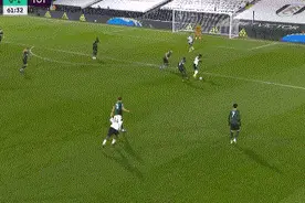 国际足协理事会修改手球判定规则图片