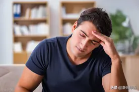 被离婚男人倾述：结婚30年的妻子一直很低顺，却在退休后要离婚图片