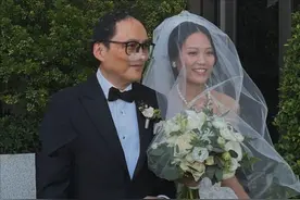 现实版豪门联姻！霍启刚表妹嫁港姐吴婉芳长子，婚礼现场低调奢华图片