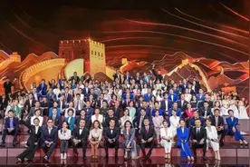 “主持天团”节目播出，这些主持人你认出来了吗？图片