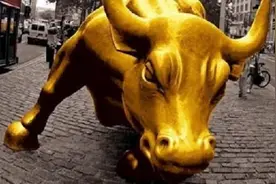 美国通胀或将失控，26万亿正从美国逃离，中国人大幅抛售美国房产图片