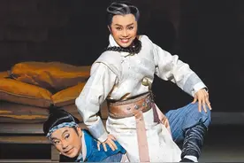 台湾明华园上演歌仔戏抗日剧 陈子豪扮侠猫图片