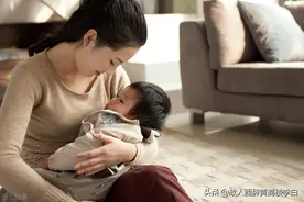 53岁女富豪单身多年，却被告知有一个孩子，女富豪：和前男友有关图片