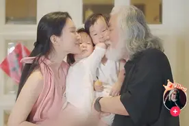 70岁张纪中与小31岁娇妻秀晚年生活，叫妻子“女侠”，活成武侠梦图片