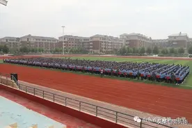萌新绽英姿，砺炼凌云志 ——沂南一中新生军训开学第一课图片
