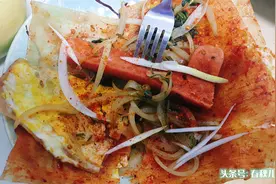 烤冷面：张冠李戴是常态，与90后一同成长的黑龙江新生小吃图片