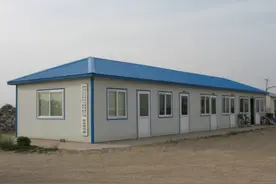 城市农村都在强制拆除彩钢瓦房，这种新型建筑材料存在哪些弊端？图片