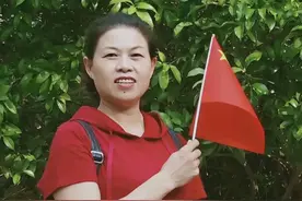 【赣鄱先锋】风雨沧桑不言苦，甘洒热血写春秋——退休党员胡淑安图片