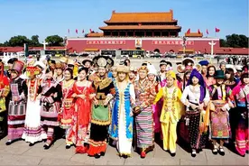 有哪些外国领导人是华裔？他们对中国态度如何？可曾回来祭祖过？图片