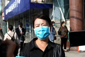 小熊和老杜“悄悄话”后，发动态怀念小姚再“翻车”图片