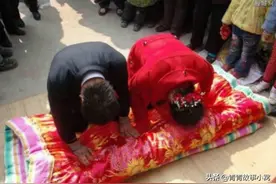 老汉晕倒在山坡下，梦见一个乞丐对他说：快去村头救你的孙女图片