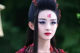 农村姑娘赵丽颖的成名史：从中专文凭到资产30亿，她真的好厉害图片