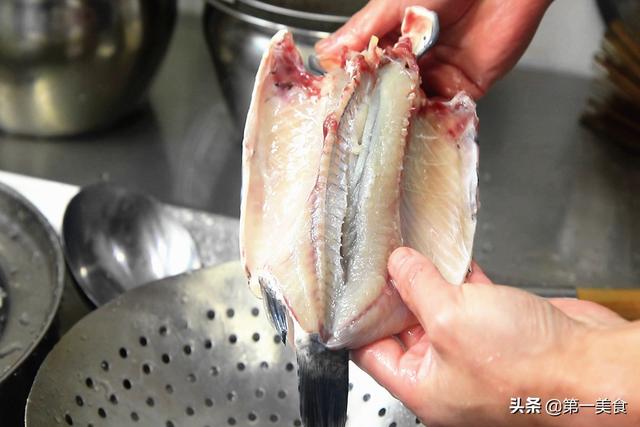 花胶鱼汤 2026年花胶鱼汤功效和作用
