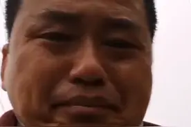 江苏一对相伴20年的夫妻含泪离婚告别，丈夫：我爱你，放过你了图片