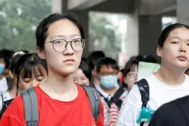 广东一地区中考成绩创新低，数学平均36分，老师可能教了个寂寞图片