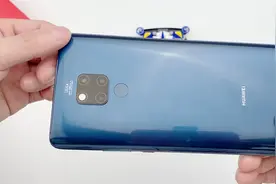 4099元买的华为Mate20 X开箱，麒麟980+徕卡三摄，还有能打的吗？视频封面