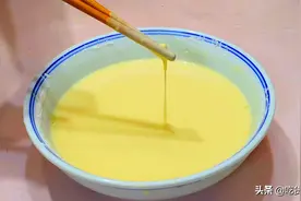 怎样炸酥肉？大厨教你1招：调糊很关键，啤酒是灵魂，复炸讲技巧图片