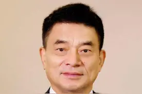 成都十大富豪(按居住地)图片