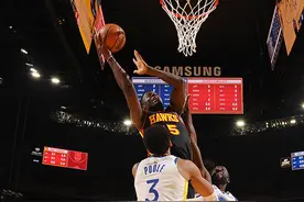 科林斯38+12特雷杨21+15老鹰大胜送勇士4连败图片