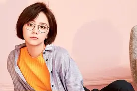 娃娃脸的谭松韵时尚造型受限，化浓妆略显违和图片