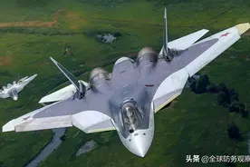 俄军苏35拦截美军P8A，展示高超机动性，专家：与苏57比是小儿科图片