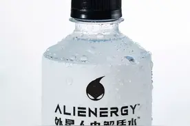 外星人饮料助你秋季运动抵抗干燥图片