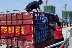 鸿星尔克捐款5000万，卖出2亿后，“捧杀”的迹象开始出现图片