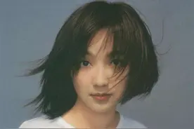 一首红了30年的经典歌曲，两大天后为之反目，播放器以它命名图片