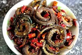 蟠龙鳝：鲜美肉肥，照着这样做更好吃图片