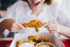 减肥传言那么多，经期怎么吃都不胖，是真的吗？图片