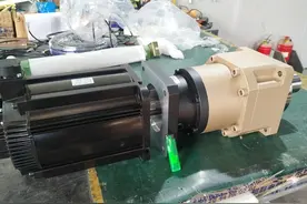 180高压交流伺服电机7.5KW48N.M装机测试。又沉又憨图片